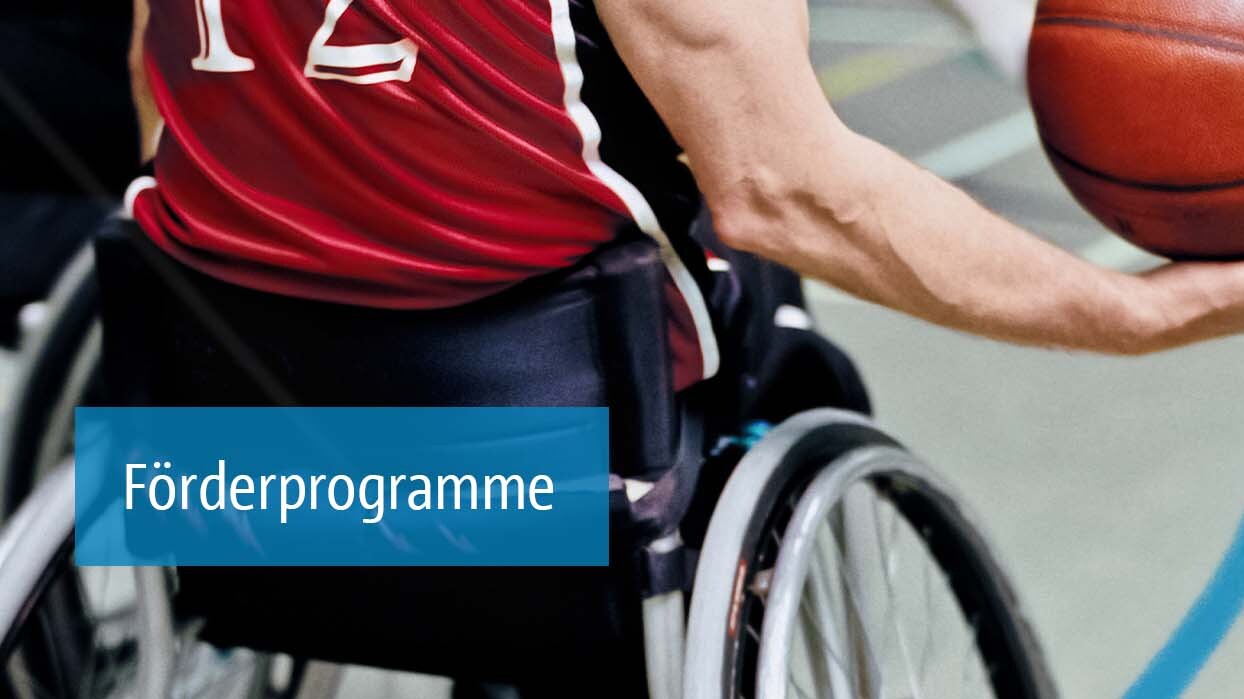 Sporthallenangebot durch soziale Förderprogramme der BayernLabo.